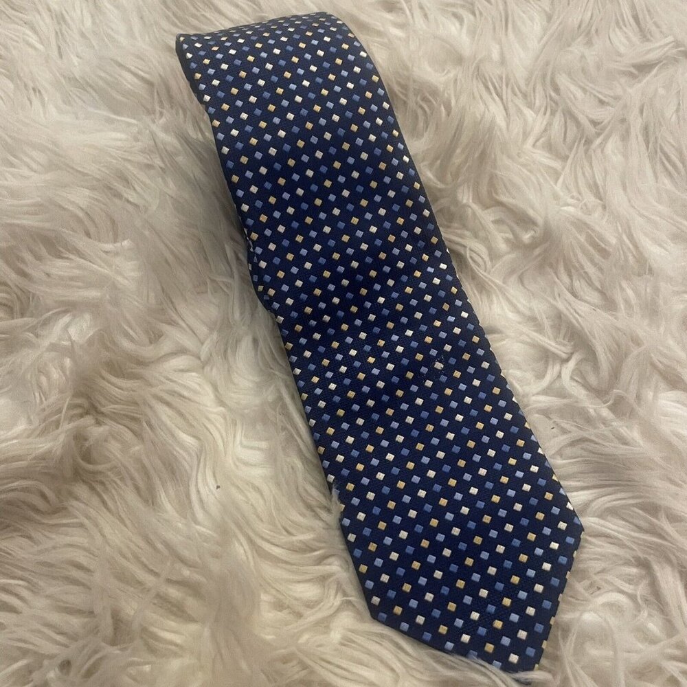 Charles Tyrwhitt Silk Tie Blue Geometric Pattern luxury Gold and Blue Squares